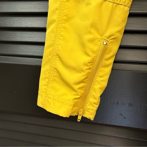 Hurley Bright Yellow Windbreaker Jacket, Double Breasted, Size Small - Picture 13 of 14